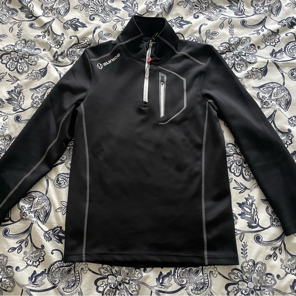 Sunice Black Fitted Hoodie with Silver Zipper
